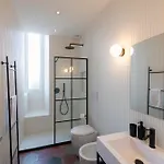 Colosseo Flats And Penthouse *