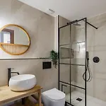 Colosseo Flats And Penthouse *