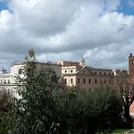Colosseo Flats And Penthouse *