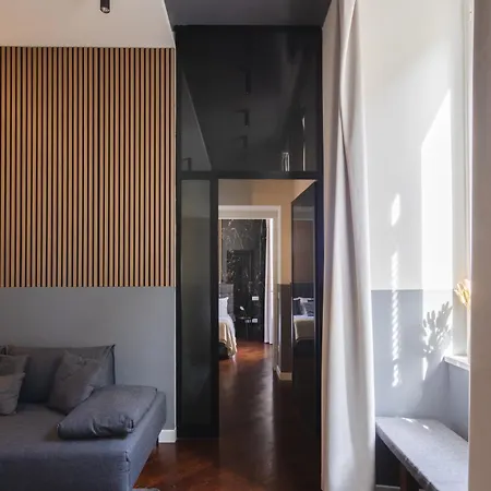 Colosseo Flat