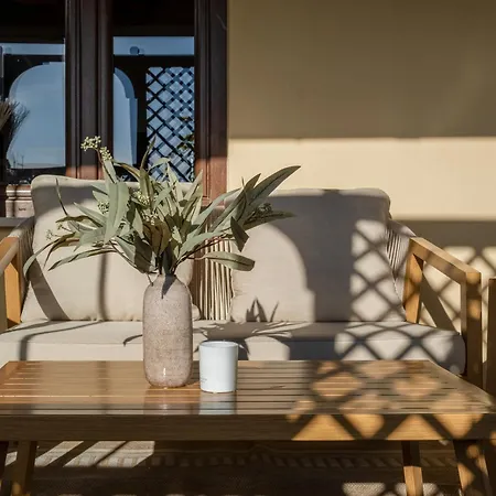 Colosseo Flats And Penthouse