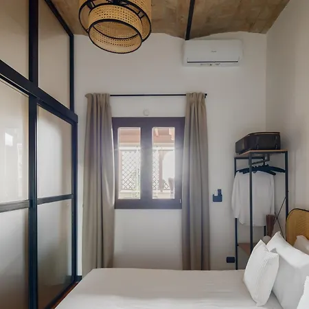 Colosseo Flats And Penthouse