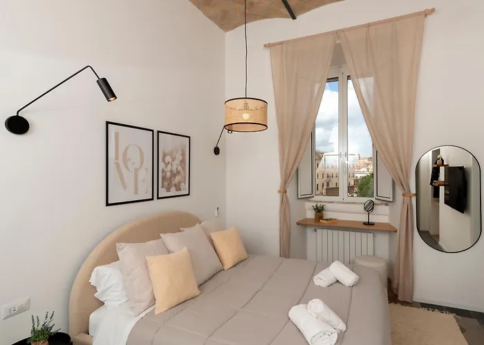 Colosseo Flats And Penthouse Roma