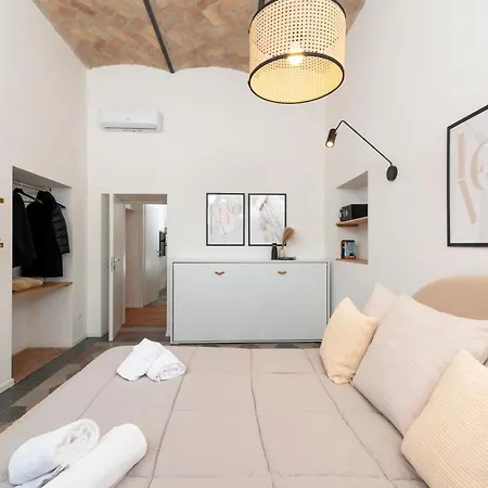 Colosseo Flats And Penthouse Апартаменты