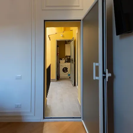 Colosseo Flats And Penthouse Апартаменты