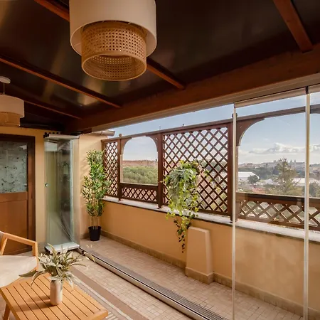 Апартаменты Colosseo Flats And Penthouse
